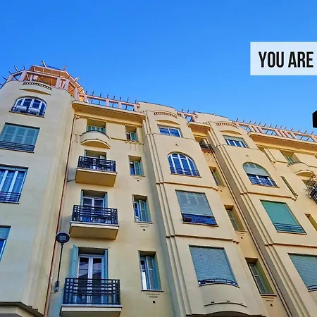 Nestor&jeeves - Palais Hispania - Floor Nice